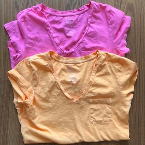 Gap Essential V-Neck Neon 2 Pack Size Small